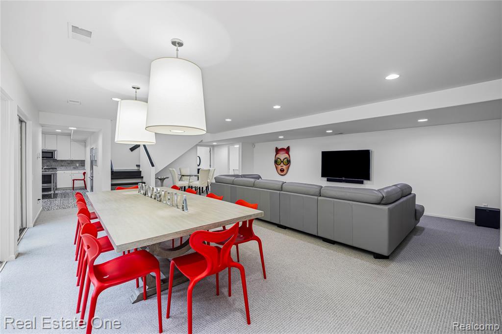 6570 Alden Drive, West Bloomfield, MI 48324 — Photo 29