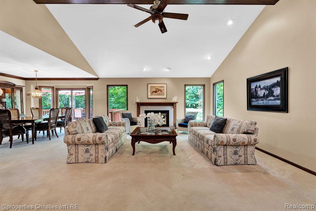 5641 SUSSEX Drive, Troy, MI 48098 — Photo 7