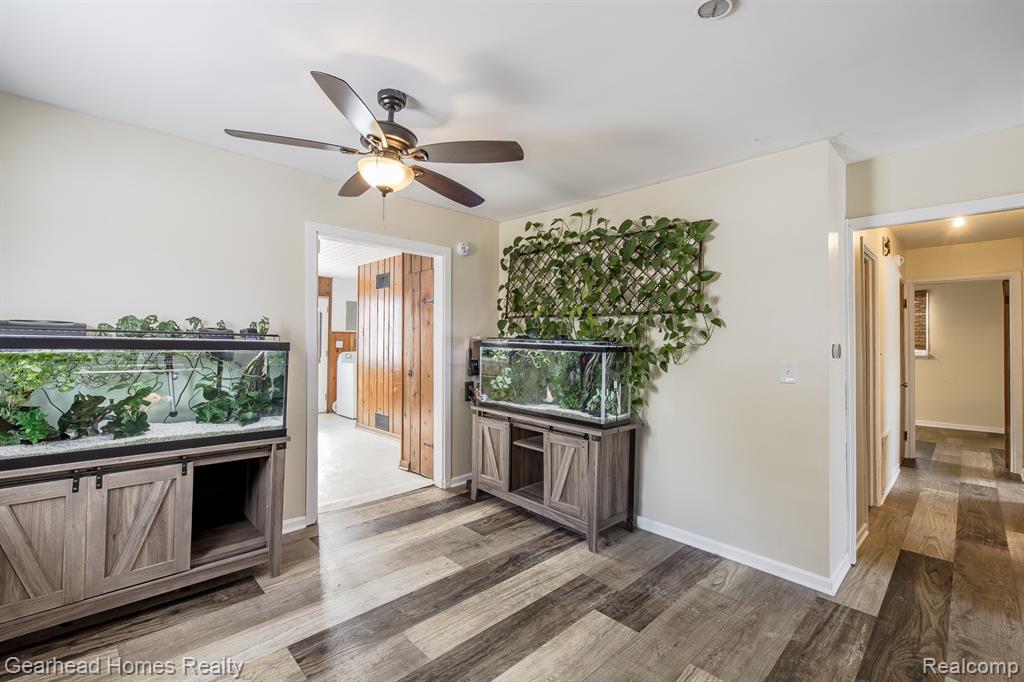 2340 Rollins Street, Grand Blanc, MI 48439 — Photo 9