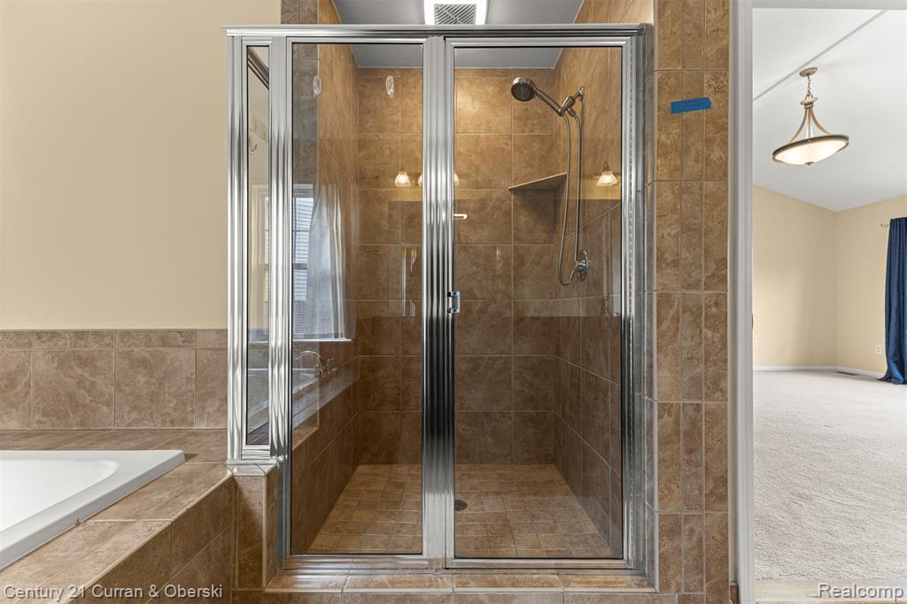 50034 VENICE Court, Northville, MI — Photo 18