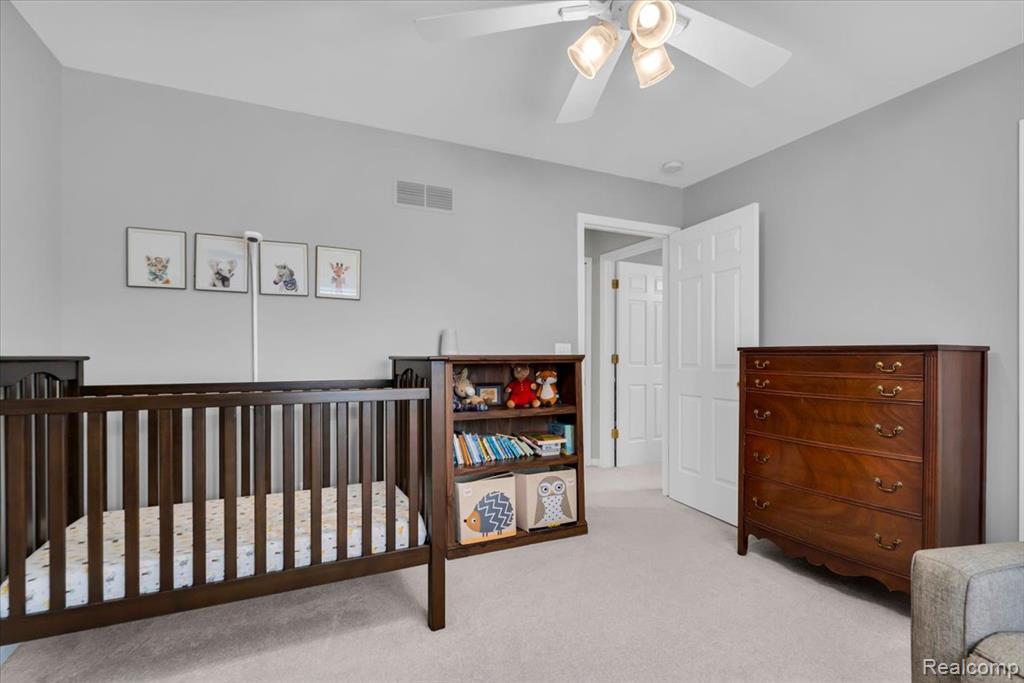54745 Four Seasons Drive, Utica, MI 48316 — Photo 23