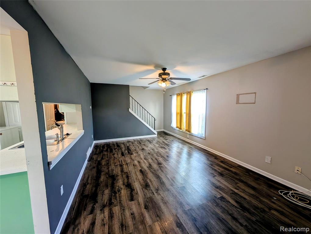 9465 Parkwood N, Davison, MI 48423 — Photo 3
