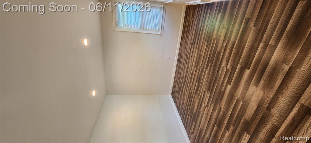 19734 S Lahser Road, Detroit, MI 48219 — Photo 5