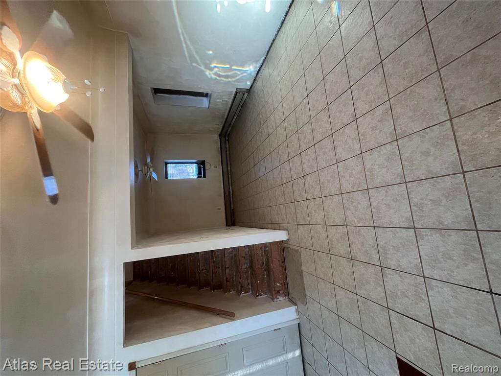4067 Jefferson Street, Burton, MI 48509 — Photo 9
