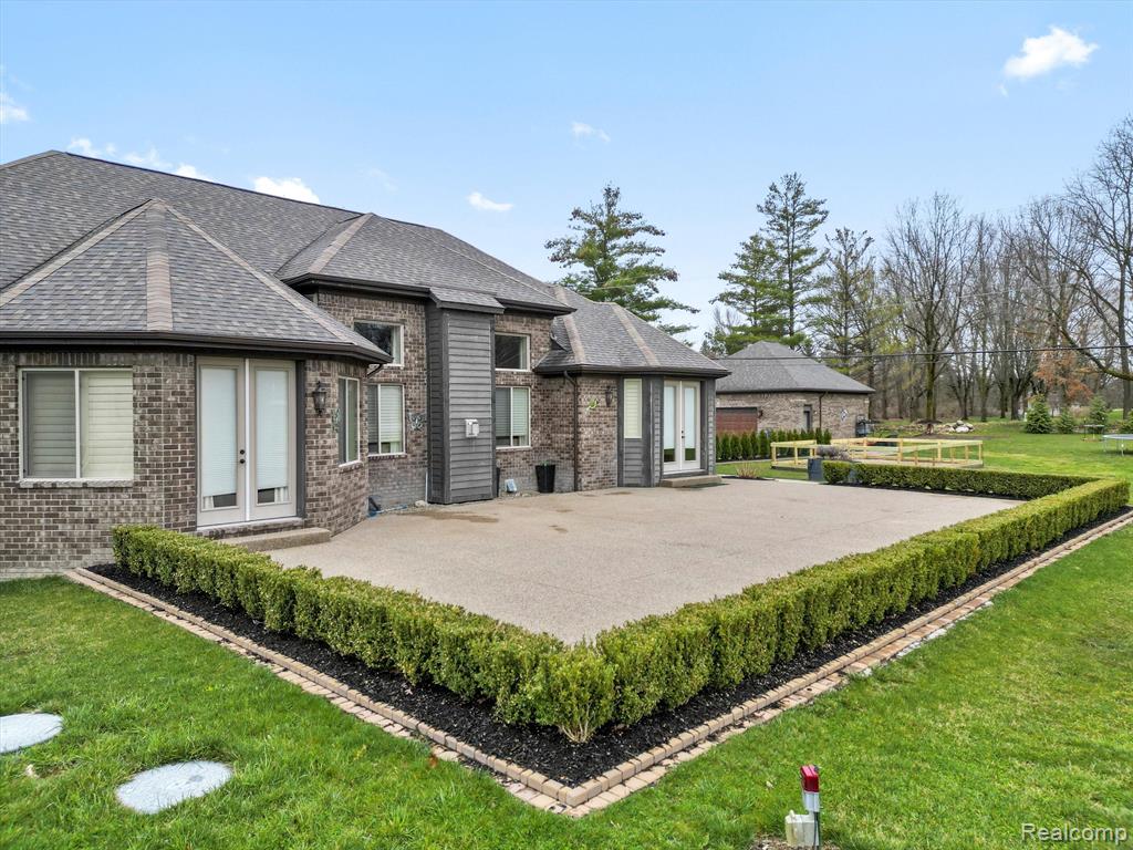 3960 HARVEST CREEK Court, Rochester, MI 48306 — Photo 53