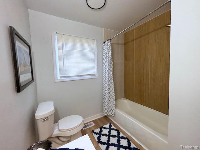 5115 Allingham Drive, White Lake, MI 48383 — Photo 14