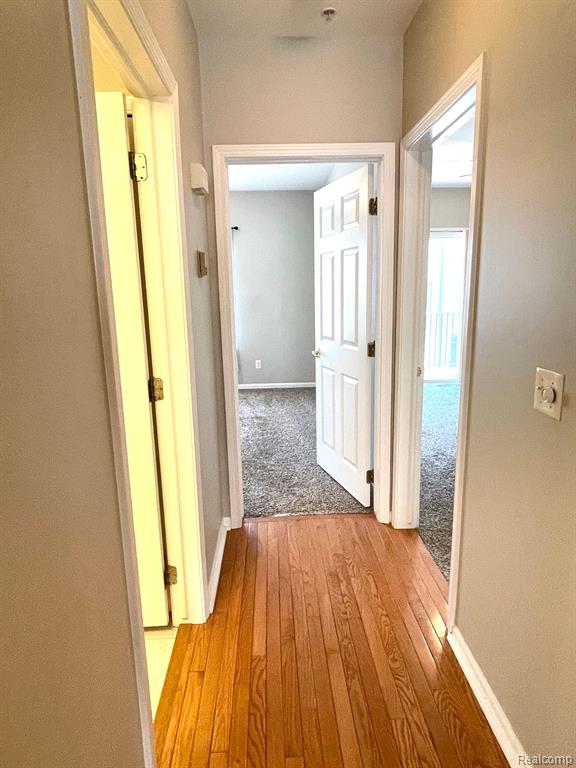 90 ADELAIDE Street, Detroit, MI 48201 — Photo 18