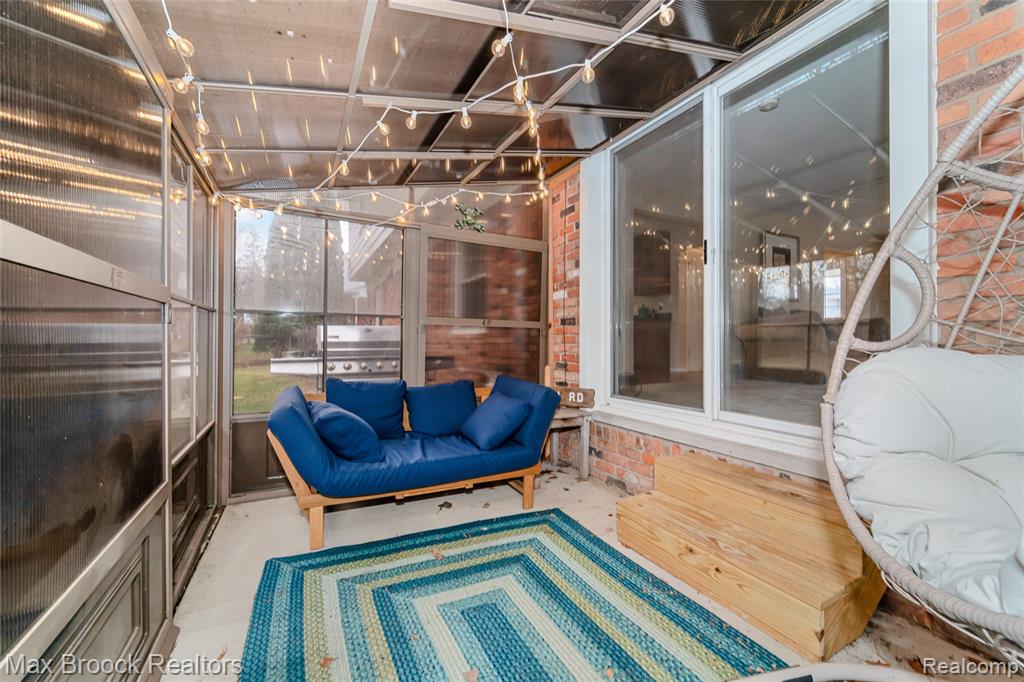 7118 Cathedral Drive, Bloomfield Hills, MI 48301 — Photo 21