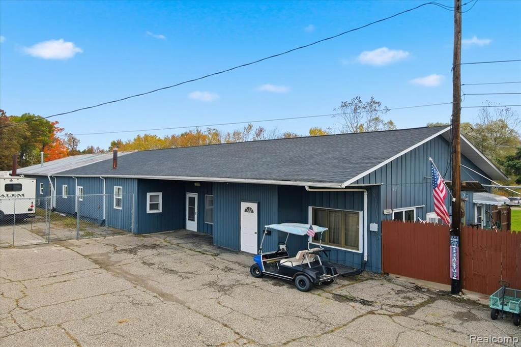 4718 Davison Road, Lapeer, MI 48446 — Photo 6