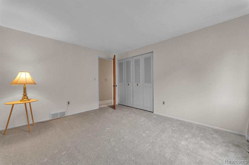 450 N Bywood Avenue, Clawson, MI — Photo 40