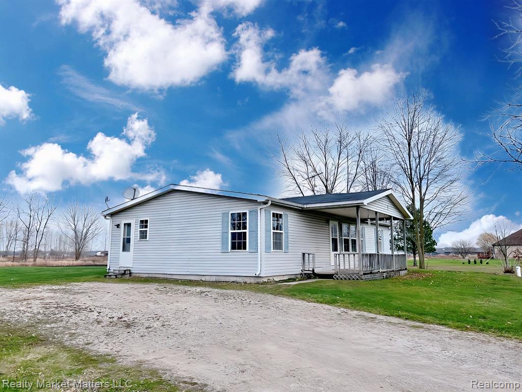 14118 KOEHN Road, Capac, MI 48014 — Photo 20