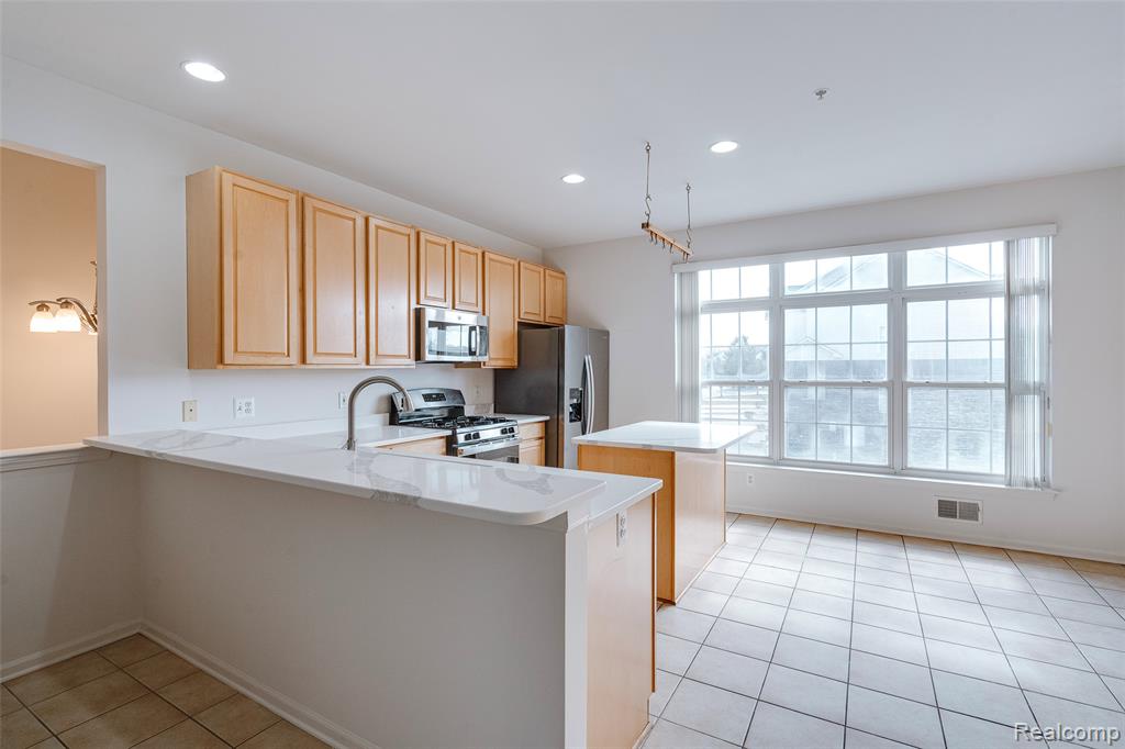 43846 E Cherry Grove Court, Canton, MI, 48188