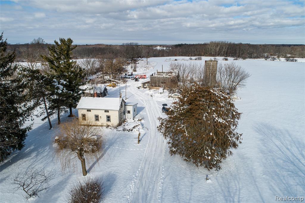 4476 Merwin Road, Lapeer, MI 48446 — Photo 32