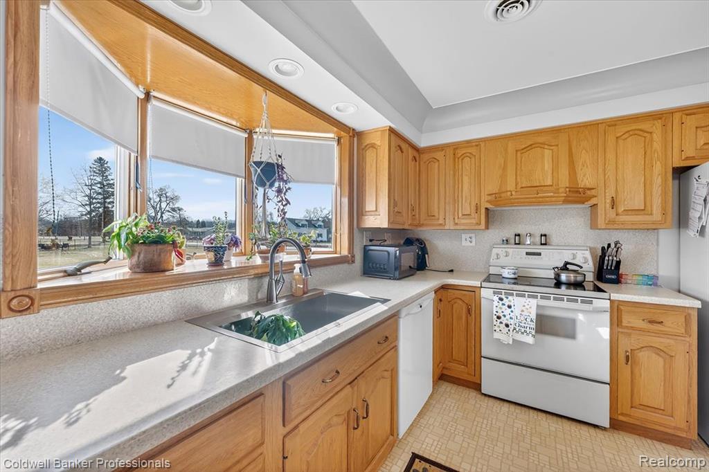7410 Wilson Road, Montrose, MI 48457 — Photo 18