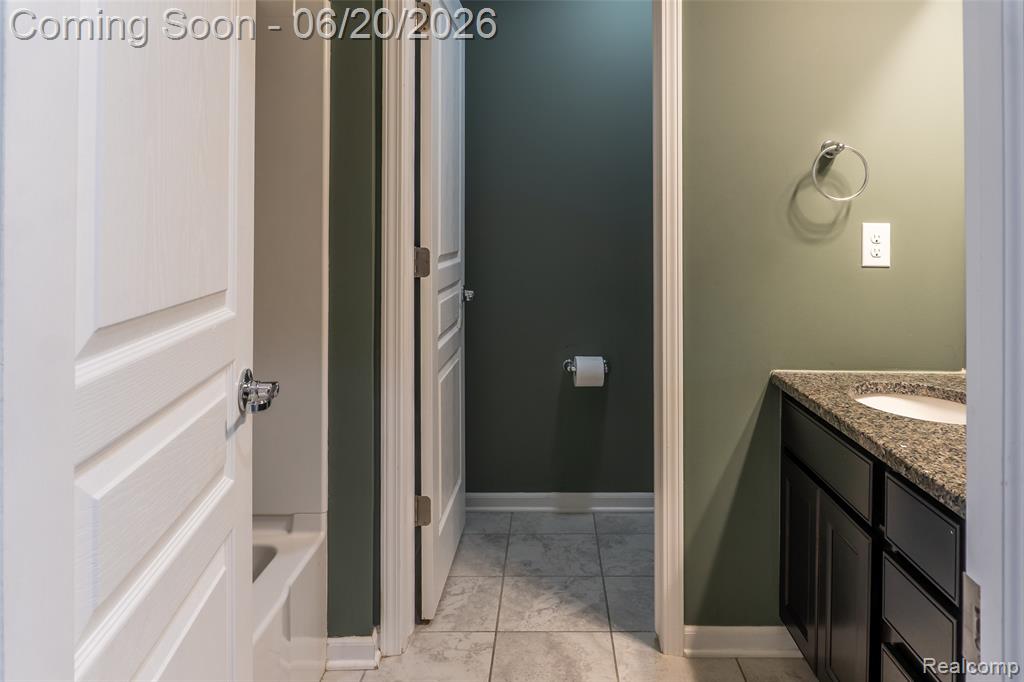 57896 Cider Mill Drive, New Hudson, MI 48165 — Photo 44