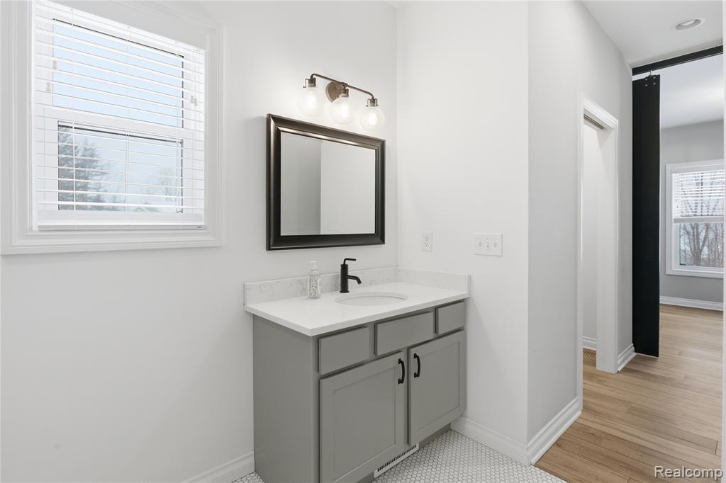 12425 Wolfberry Court, Fenton, MI 48430 — Photo 43