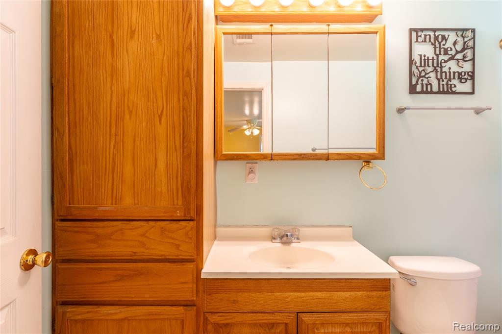 14405 Rawsonville Road, Belleville, MI 48111 — Photo 24