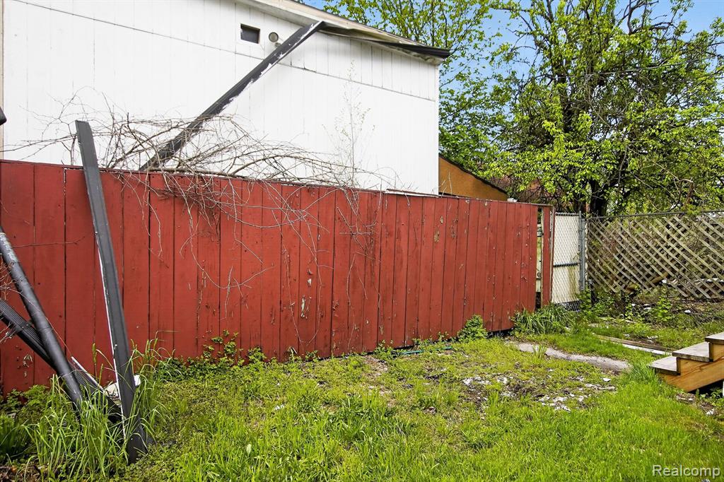 13486 Gallagher Street, Hamtramck, MI 48212 — Photo 40