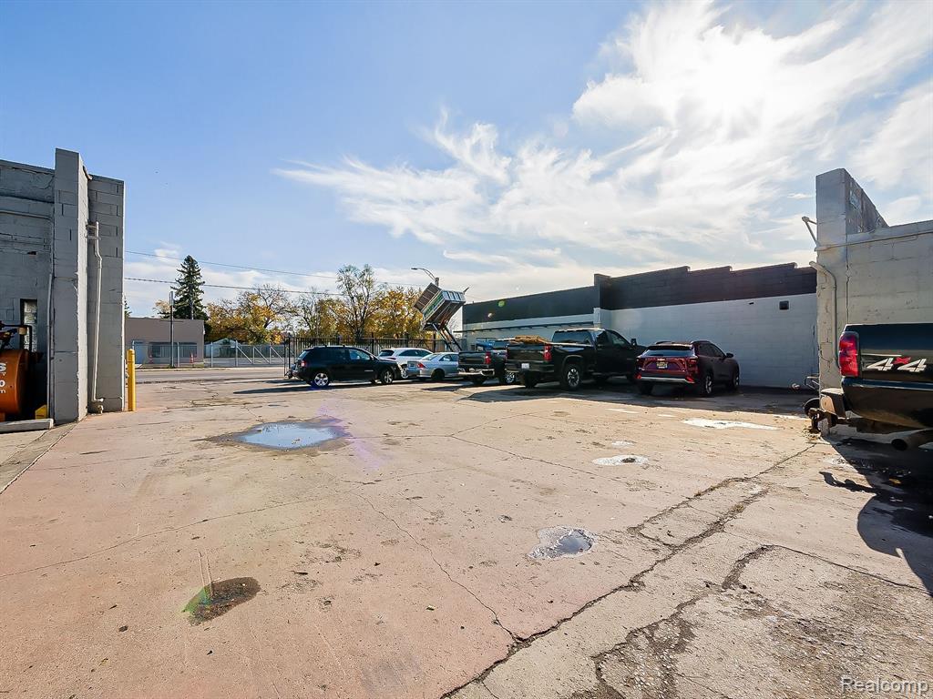 15735 SCHAEFER, Detroit, MI 48227 — Photo 39