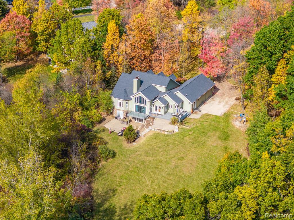 11709 Osprey Bay Road, Davisburg, MI 48350 — Photo 32