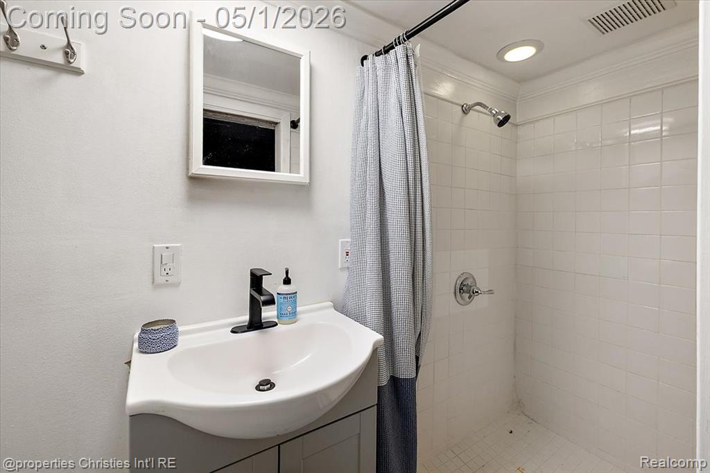 926 Catalpa Drive, Royal Oak, MI 48067 — Photo 25