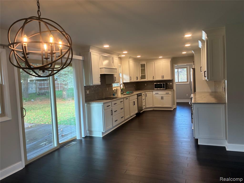 116 Surrey Road, Saint Louis, MI 48880 — Photo 12