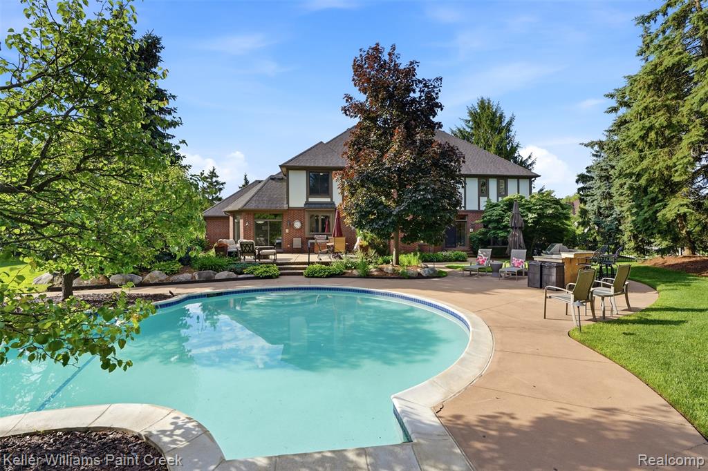 2784 Murfield Court, Rochester, MI 48306 — Photo 2