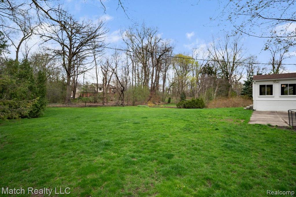589 KINGSLEY Trail, Bloomfield Hills, MI 48304 — Photo 6