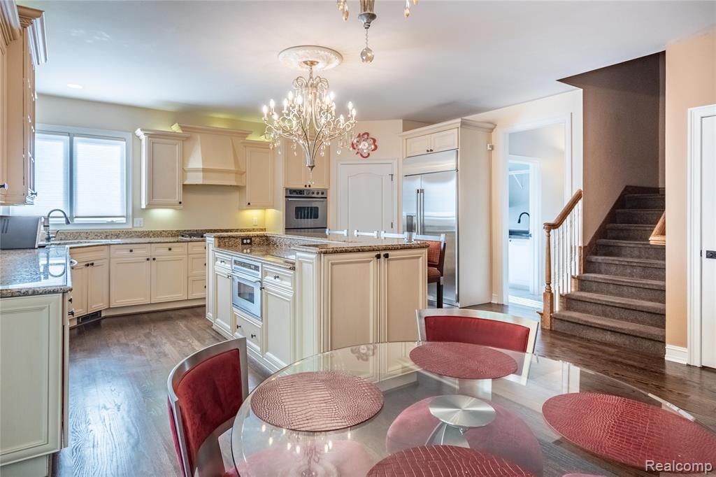 4575 Forest Edge Lane N, West Bloomfield, MI 48323 — Photo 18