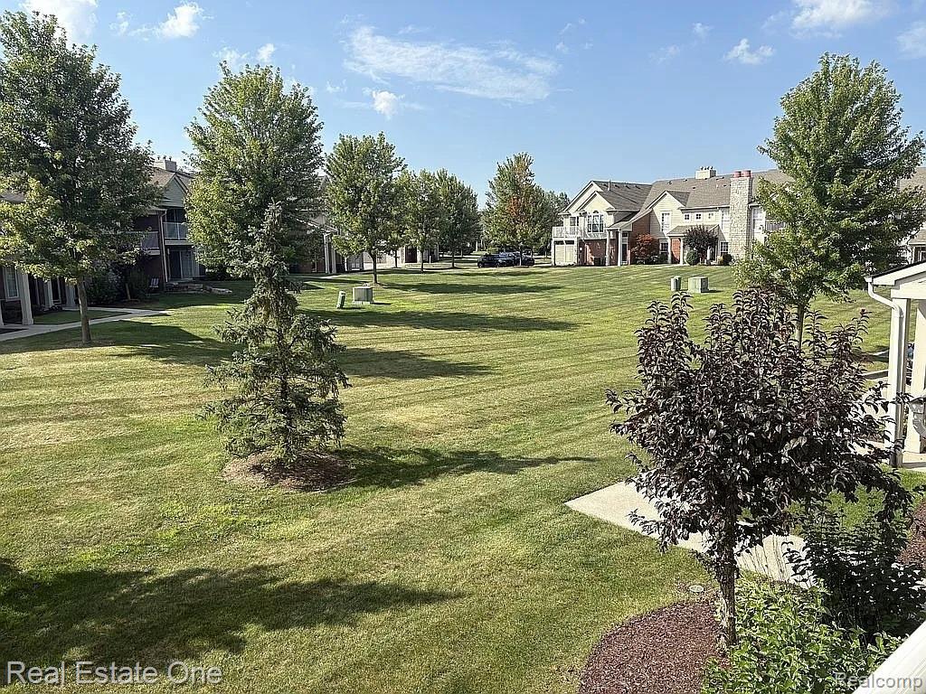 52069 Naugatuck Drive, 47, Macomb, MI 48042 — Photo 29