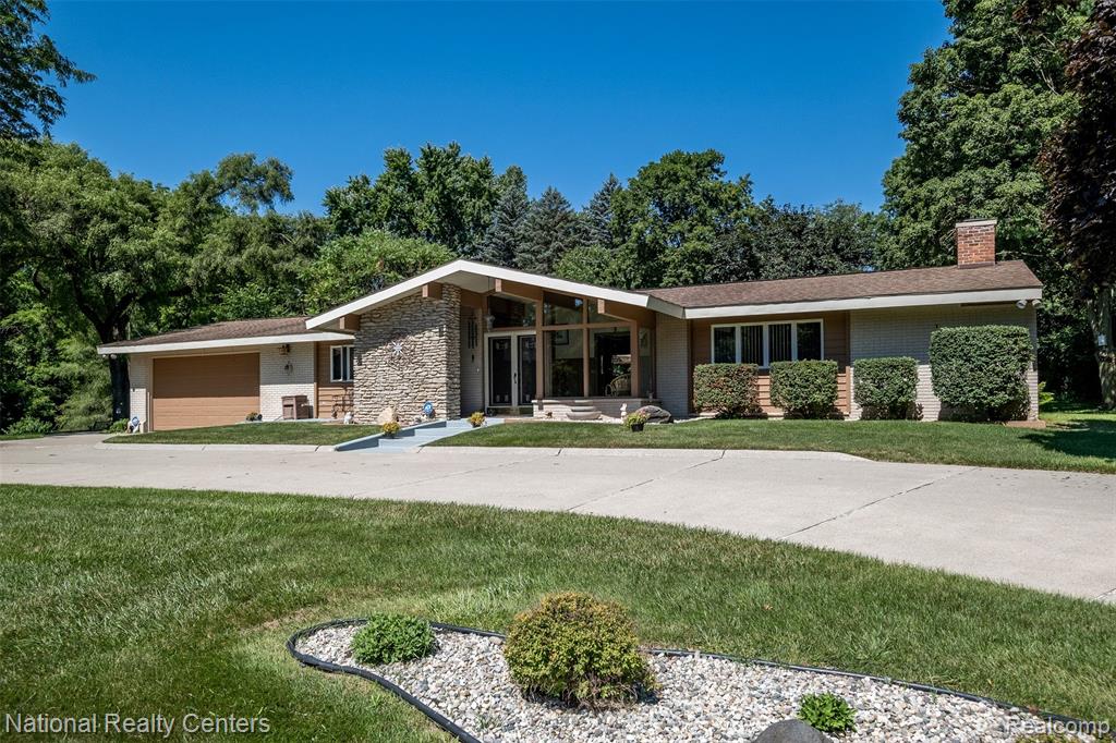 7317 Bircklan Drive, Canton, MI 48187 — Photo 77
