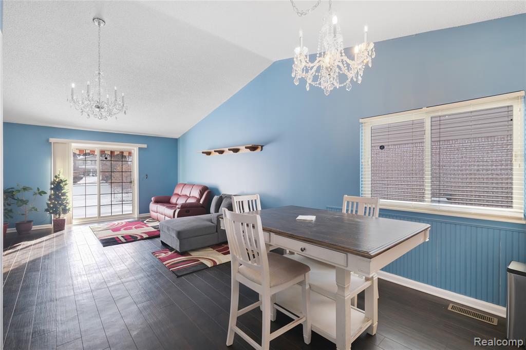 43529 Oakbrook Road, Canton, MI, 48187