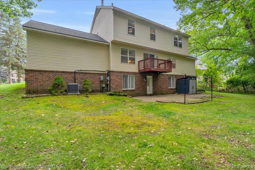 5963 James Head Court, West Bloomfield, MI 48324 — Photo 4