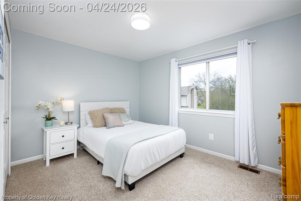403 S Pine Creek Court, Waterford, MI 48327 — Photo 24
