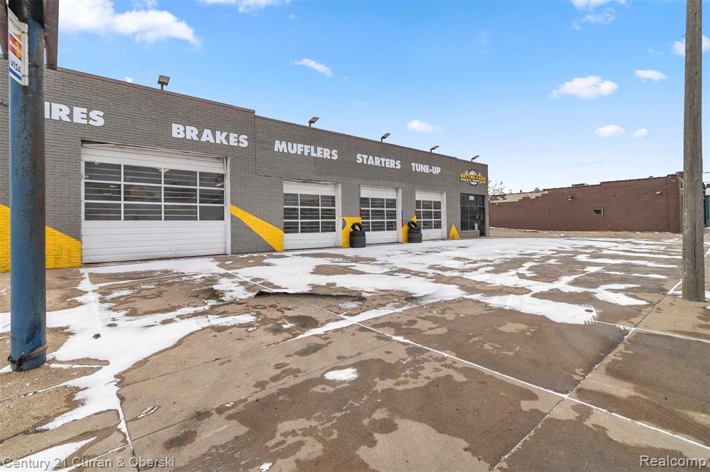 7417 W 8 Mile Road, Detroit, MI 48221 — Photo 3