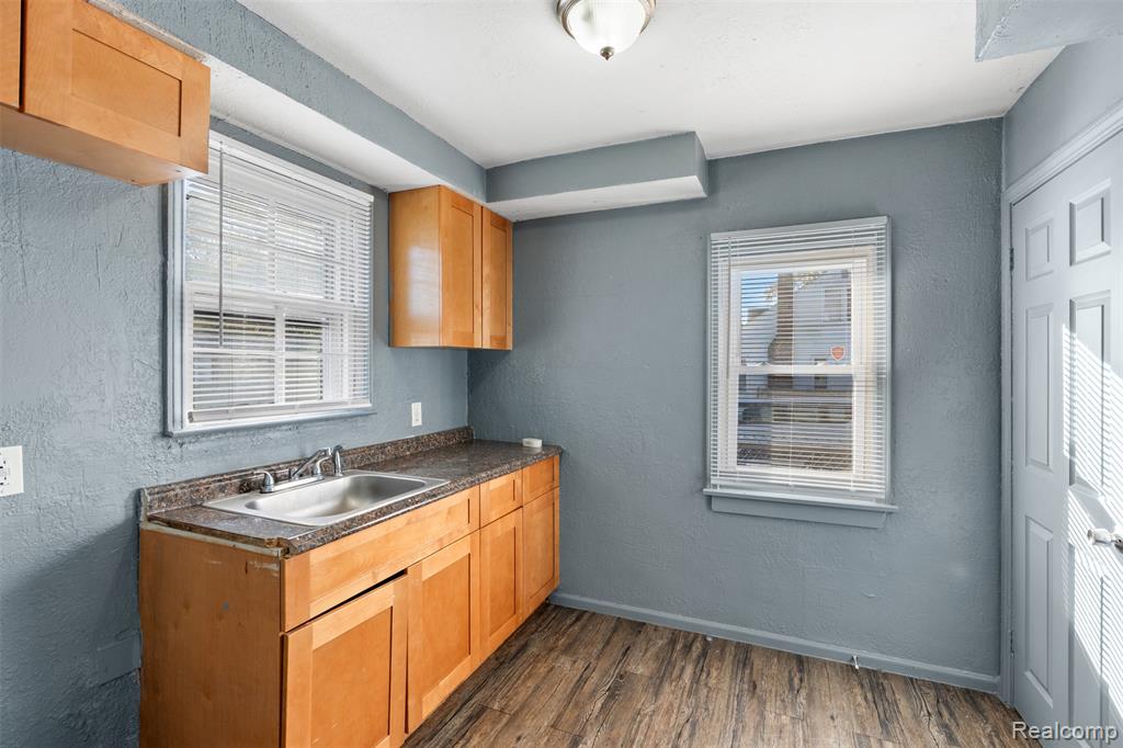 8601 Burt Road, Detroit, MI 48228 — Photo 10