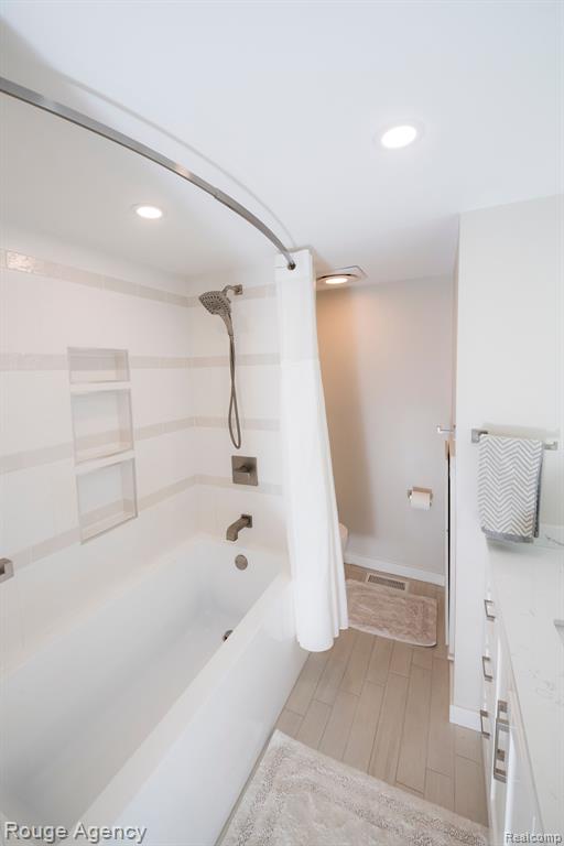 7305 SCENIC RIDGE Drive, Clarkston, MI — Photo 48