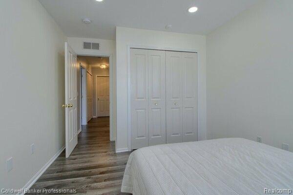 3910 NORWICH Drive, Canton, MI 48188 — Photo 18