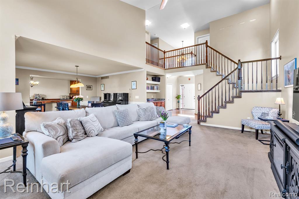 25340 VILLAGEWOOD, South Lyon, MI 48178 — Photo 6