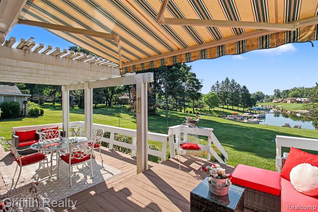578 E Coon Lake Road, Howell, MI 48843 — Photo 3