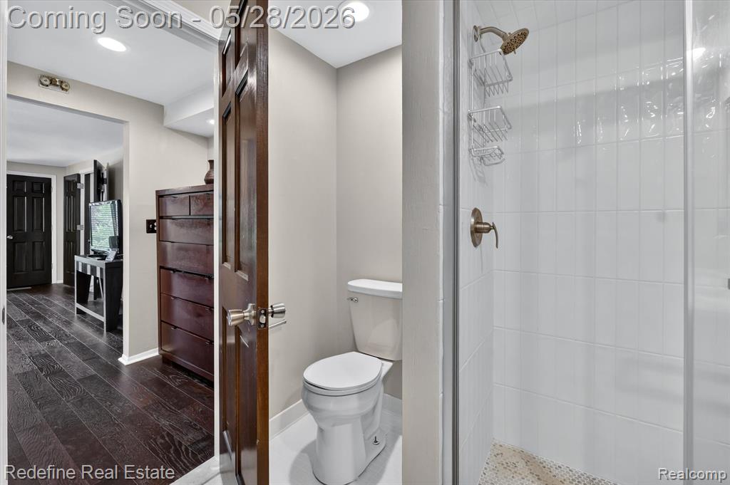 4296 Barcroft Way, West Bloomfield, MI 48323 — Photo 29