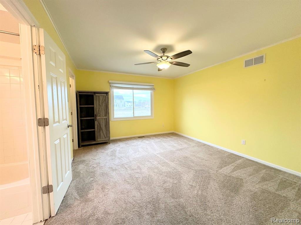 54795 BRADSHAW Drive, New Baltimore, MI 48047 — Photo 32