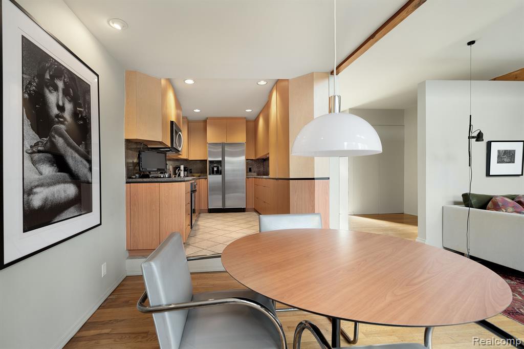 385 CONCORD Place, Bloomfield Hills, MI 48304 — Photo 10