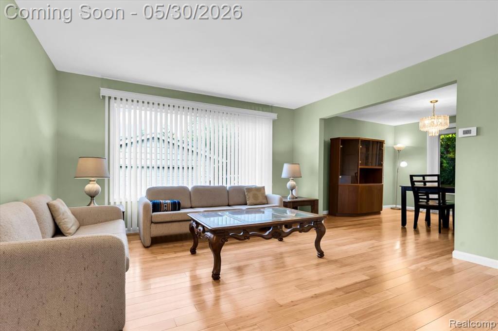 29100 Creek Bend Drive, Farmington, MI 48331 — Photo 16
