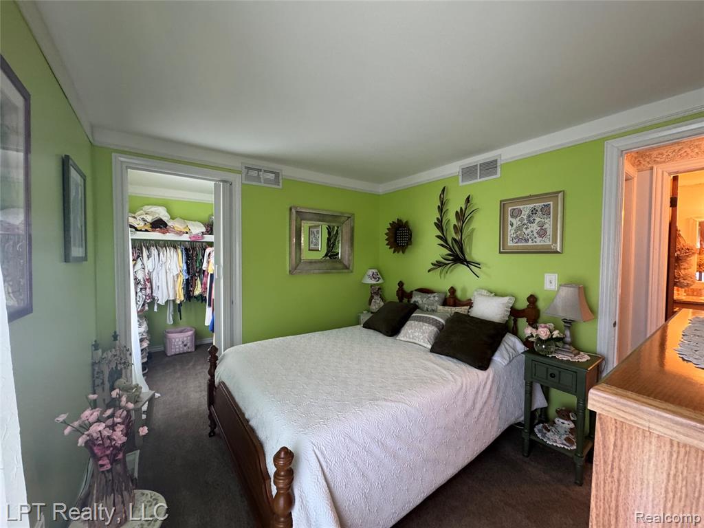 28382 Brookfield Court, Brownstown, MI 48183 — Photo 15