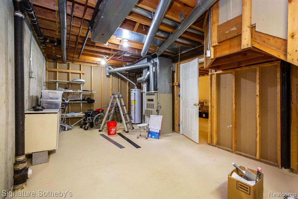 424 Oak Run Court, 11, Royal Oak, MI 48073 — Photo 41