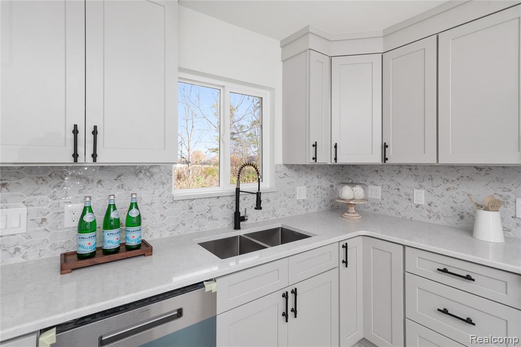 80 W Joy Road, Ann Arbor, MI 48105 — Photo 11
