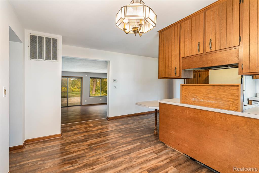 5430 Tittabawassee Road, Saginaw, MI 48604 — Photo 5