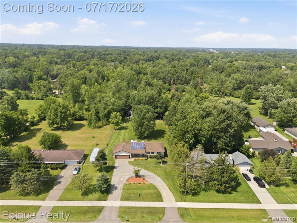 555 E Square Lake Road, Troy, MI 48085 — Photo 48