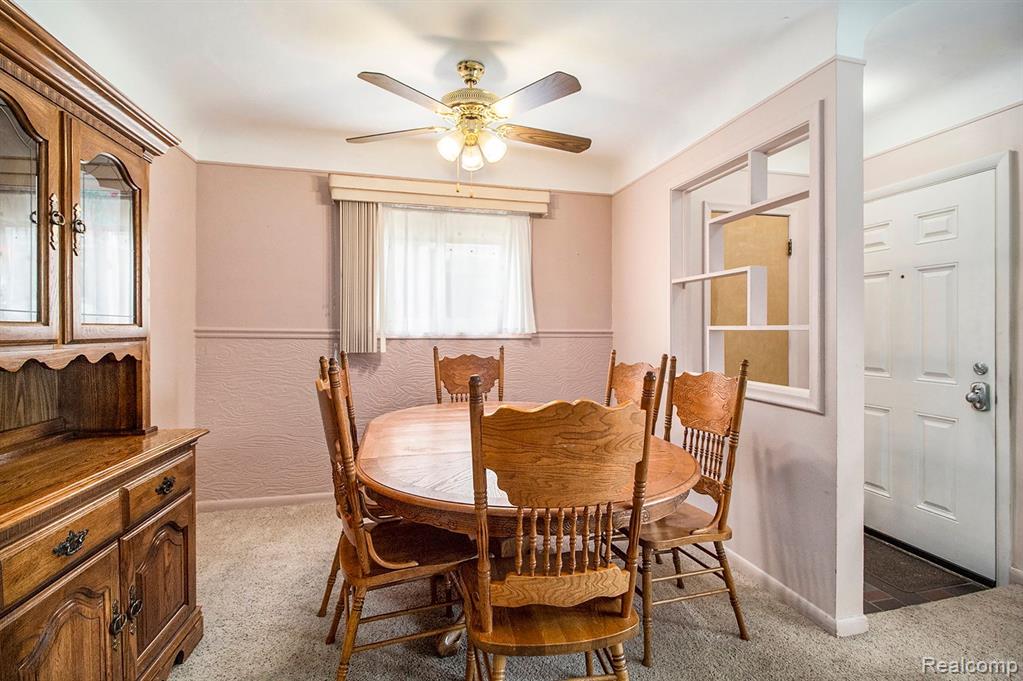 9592 SARASOTA, Redford, MI 48239 — Photo 8